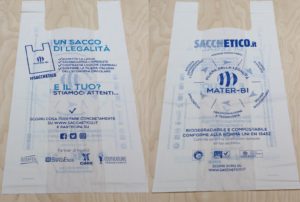 sacchetico, sacchetto biodegradabile e compostabile in Mater-Bi